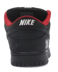 NIKE SB DUNK LOW SUPREME 94 BLACK