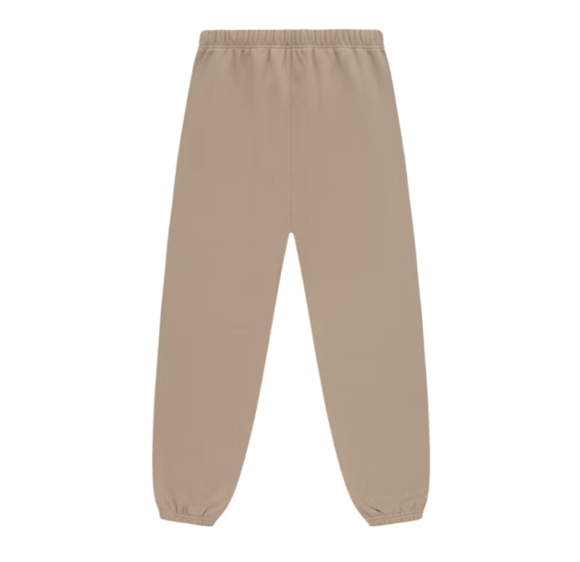 FEAR OF GOD ESSENTIALS FLEECE ESSENTIAL SWEATPANT DESERT SAND