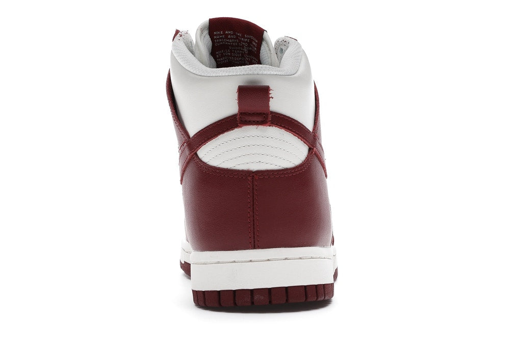 NIKE DUNK HIGH SAIL TEAM RED (W)