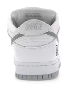 NIKE SB DUNK LOW SUPREME 94 METALLIC SILVER